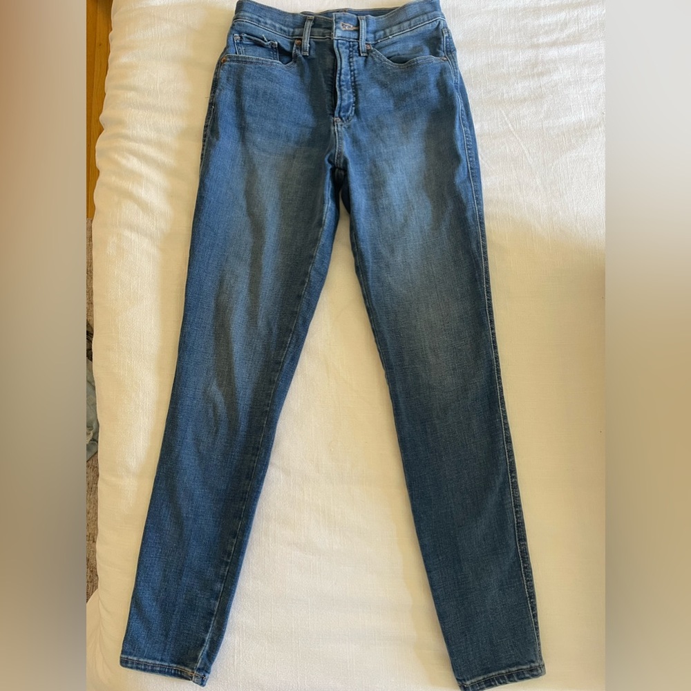 Express women’s skinny mid rise jeans, 0R